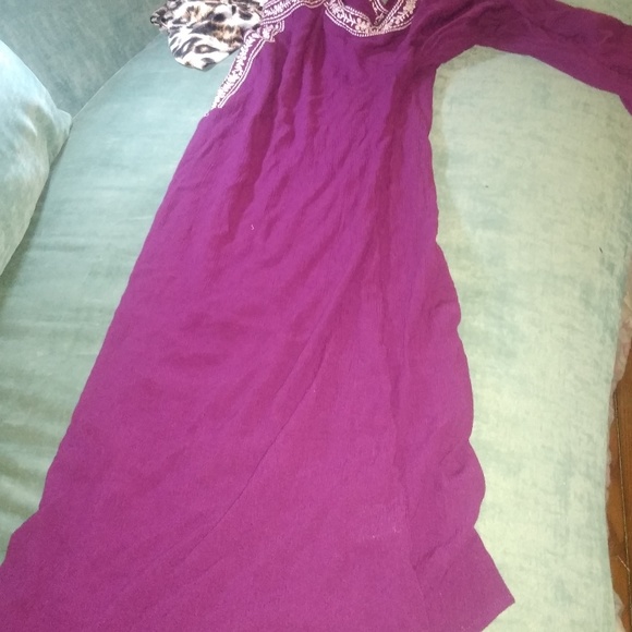 Time and Tru dress with cold shoulders - Picture 3 of 3